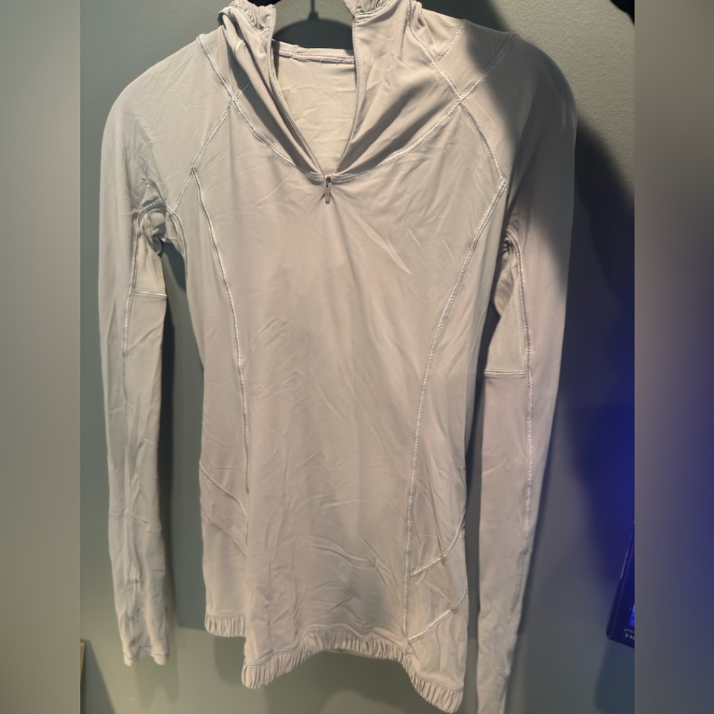 Lululemon Light Gray Long Sleeve Running Hoodie